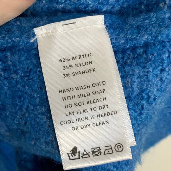 Lilla P Flutter Sleeve sweater size medium - Picture 3 of 6